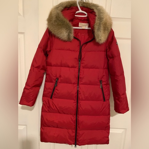 Coat - Picture 2 of 6